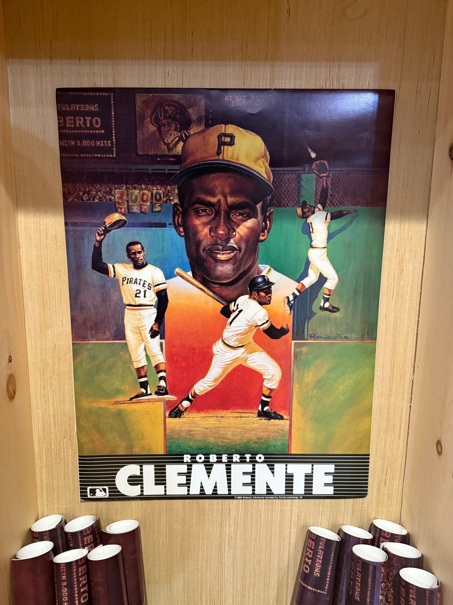 Vintage Roberto Clemente Poster 18x24