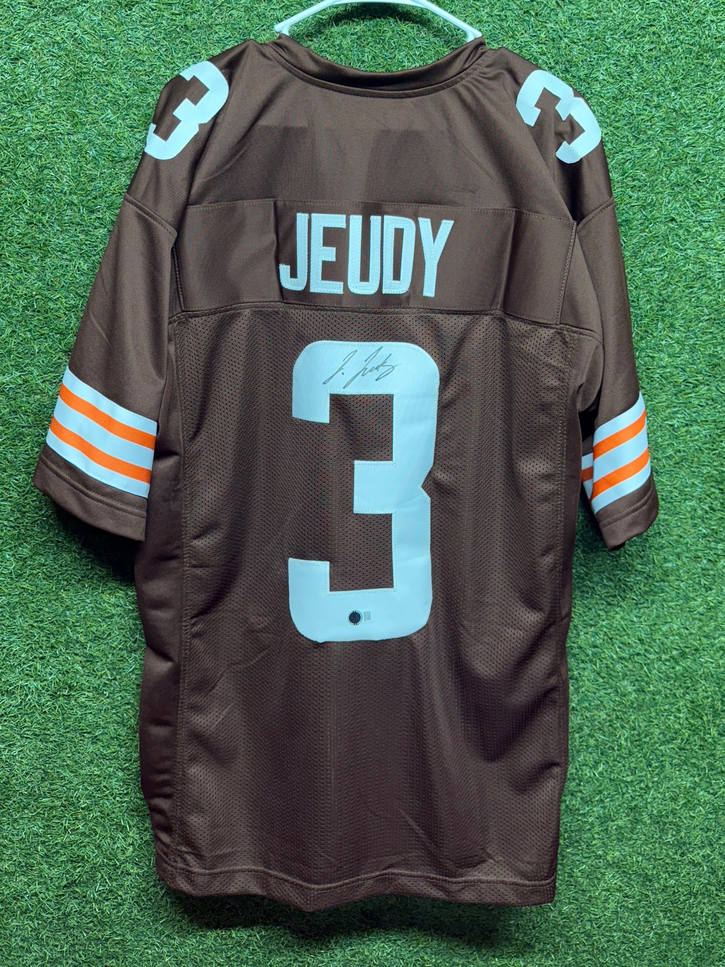 Jerry Jeudy Autographed Jersey