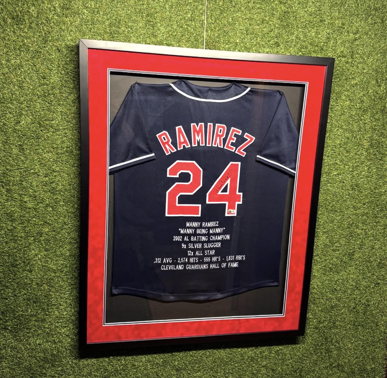 RAFFLE Manny Ramirez Jersey Signed RAFFLE