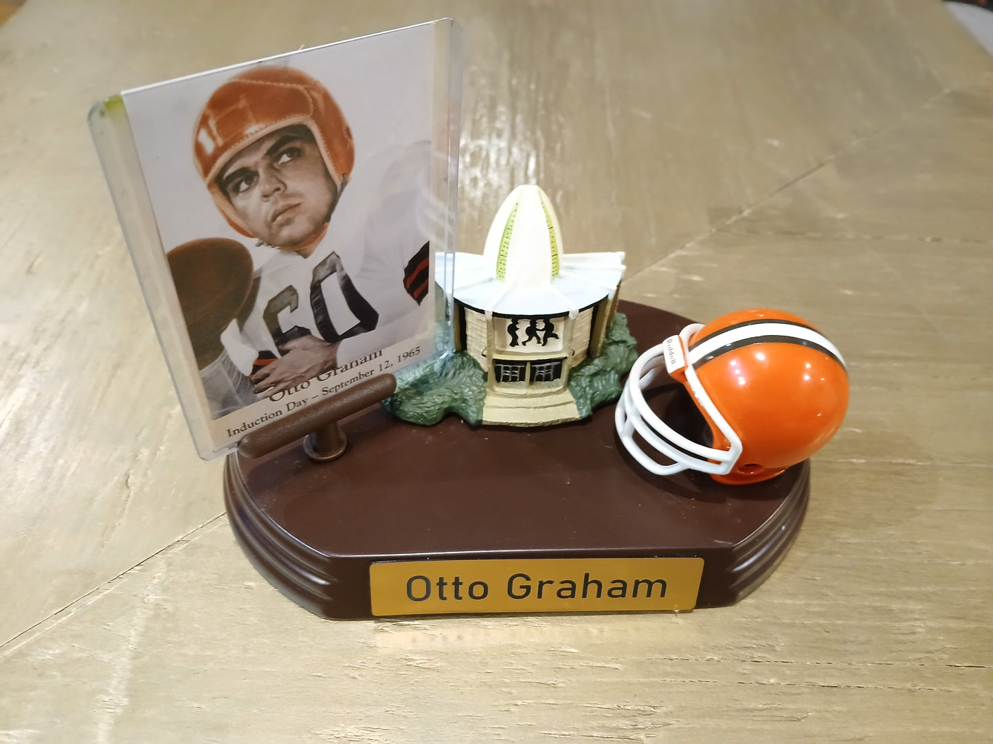 Otto Graham Hall of Fame Desk Topper